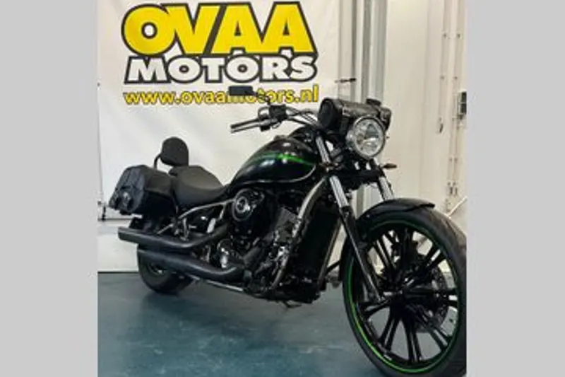 Kawasaki VN 900 Custom (2015)