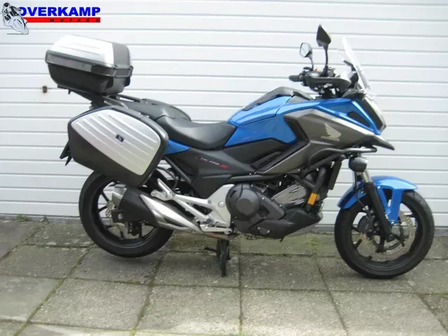 Honda NC 750 NC750XD (2020) — foto 1