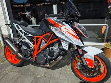KTM 1290 SUPER DUKE R (2018) — foto 1