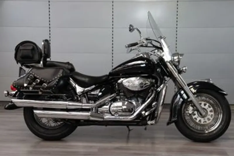 Suzuki VL 800 Volusia (2001)
