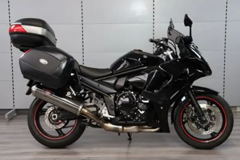 Suzuki GSX 1250 FA (2010)