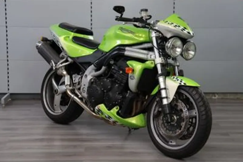 Triumph 955 I Speed Triple (2003)