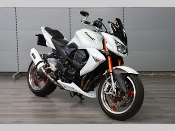 Kawasaki Z1000 (2008) — foto 1