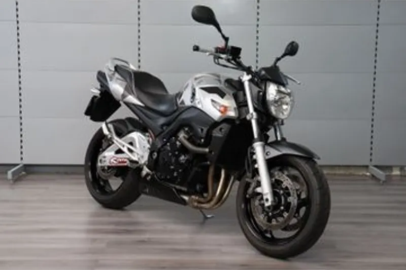 Suzuki GSR600 (2007)
