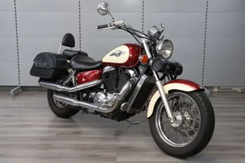 Honda VT 1100 (1997)