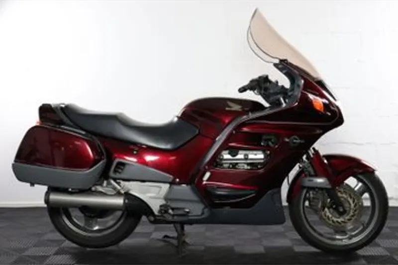 Honda ST 1100 PAN European (1996)
