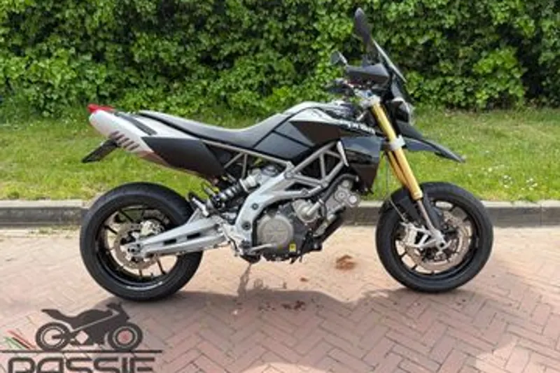 Aprilia Dorsoduro 750 (2008)