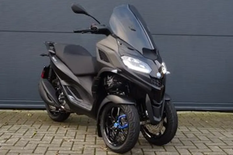 Piaggio MP3 310 (2026)