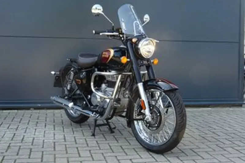 Royal Enfield Classic 350 (2023)