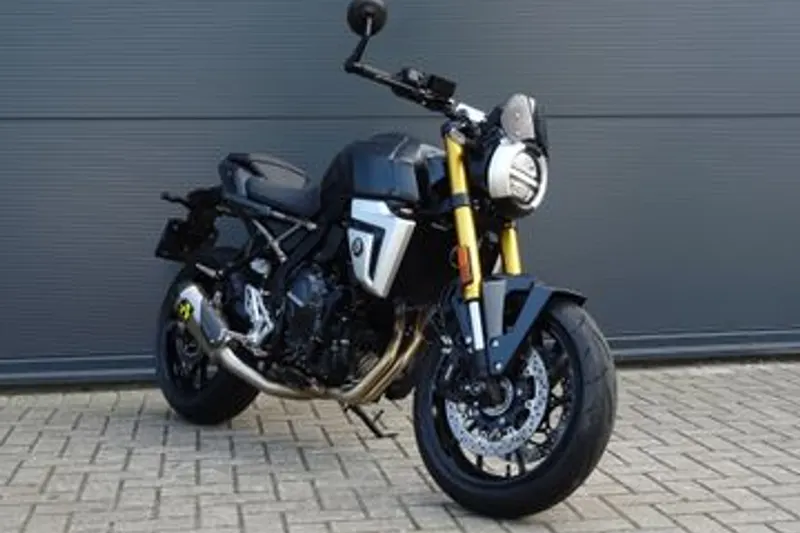 Suzuki GSX-8T (2026)