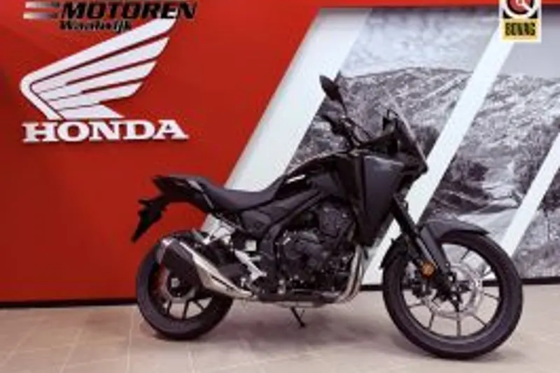 Honda CB 500 XACT NX 500 E-Clutch (2026)