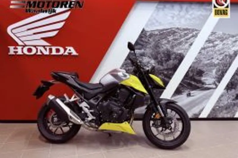 Honda CB 750 ACT Hornet E-Clutch DEMO (2026)