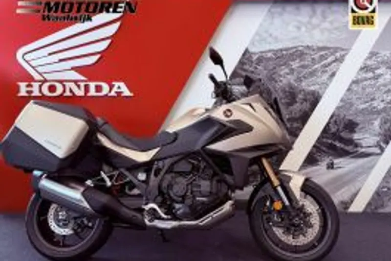Honda NT 1100 DET DCT - E-Suspension (2026)