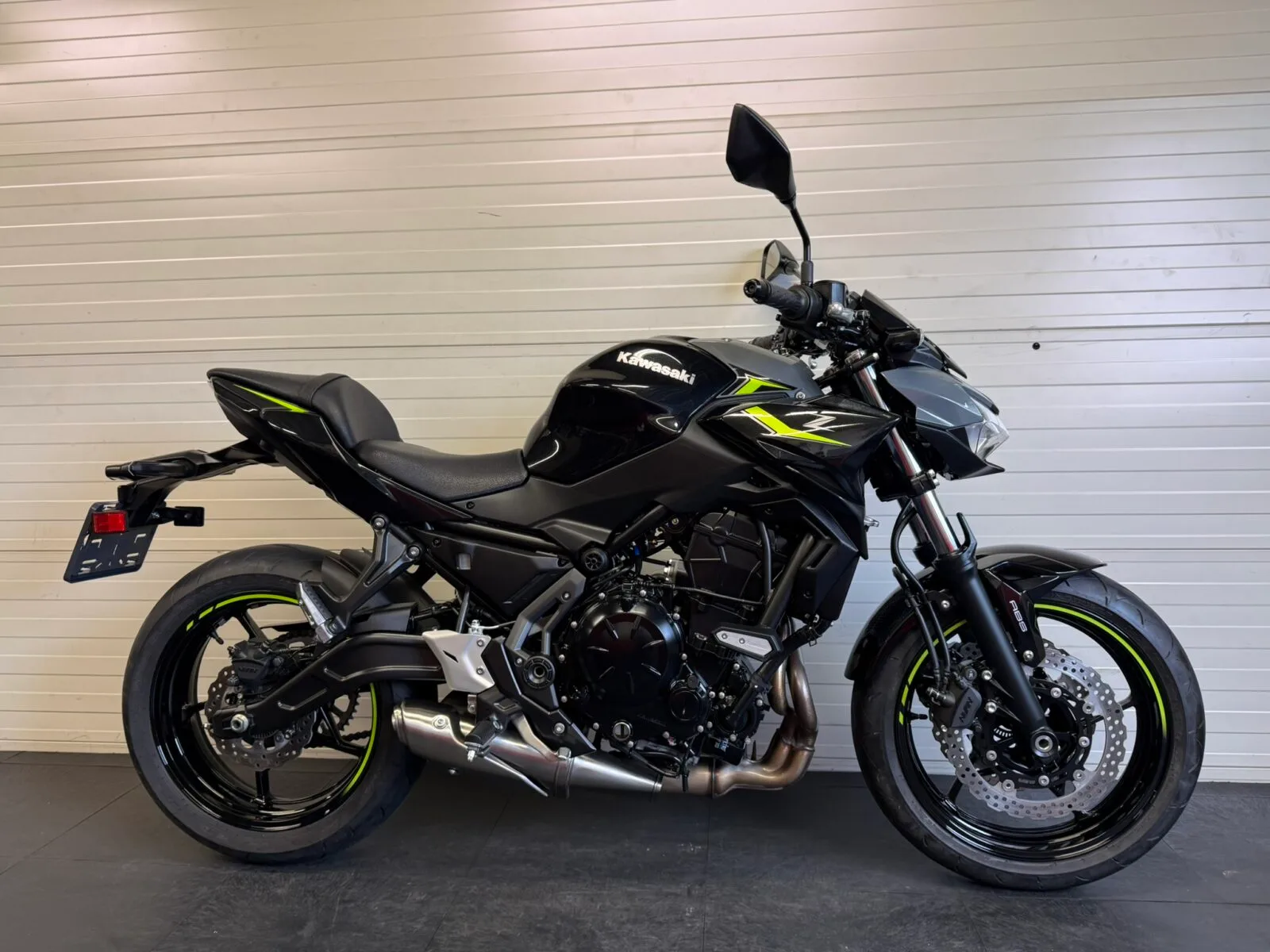 Kawasaki Z 650 650 (2024) — foto 1