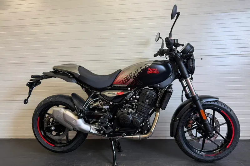Royal Enfield Guerrilla 450 Apex (2026)