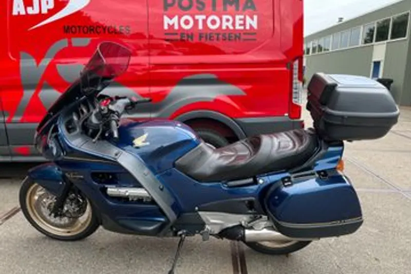 Honda ST 1100 PAN EUROPEAN (2000)