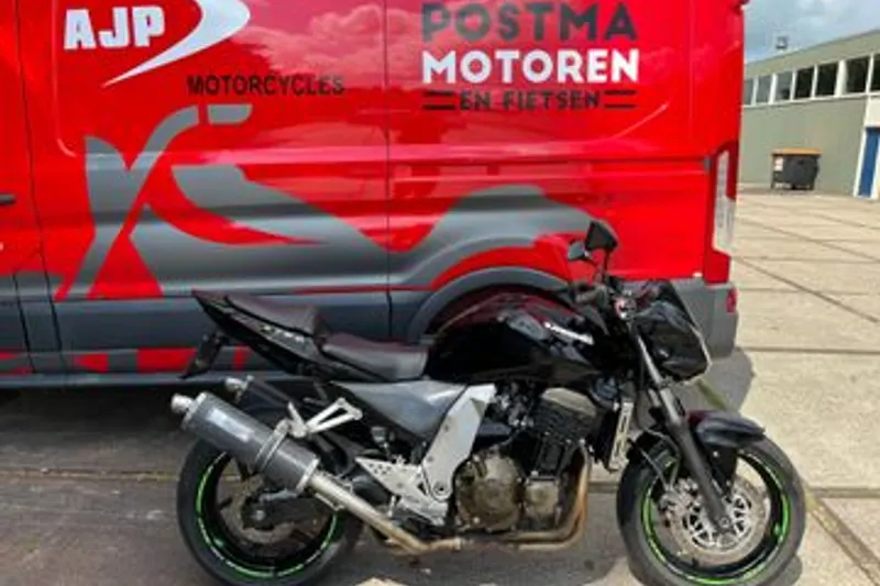 KAWASAKI Z 750 (2006)
