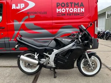Suzuki GS 500 E (1995) — foto 1