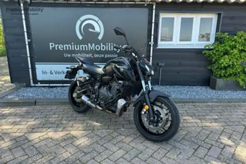 YAMAHA MT07 ABS (2024)