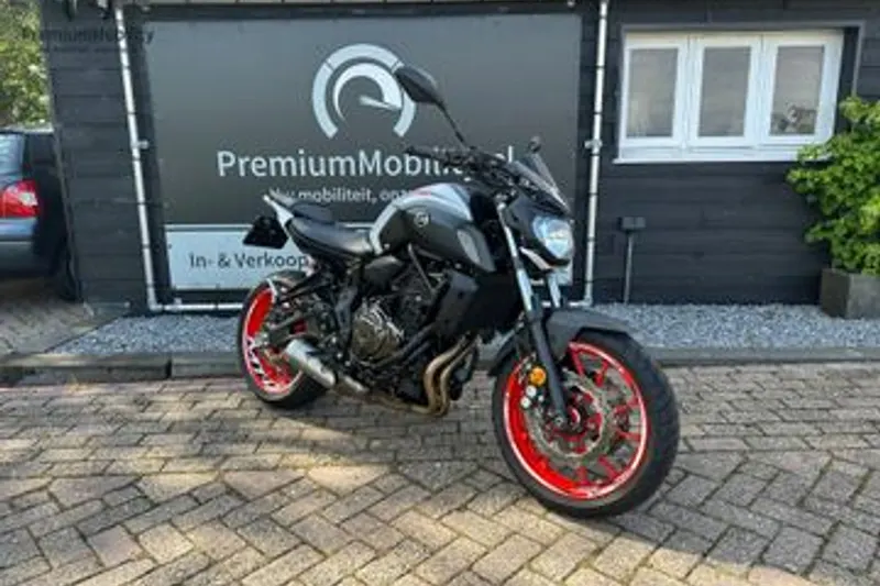 YAMAHA MT07 ABS (2020)