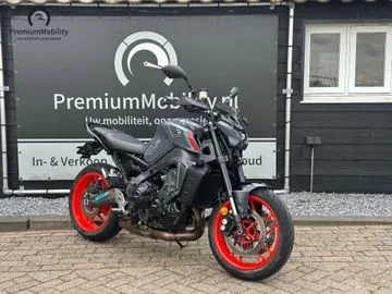 YAMAHA MT09 ABS (2021) — foto 1
