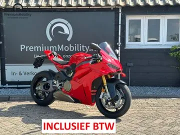 Ducati Panigale V4S (2024) — foto 1