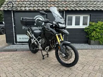 Triumph Tiger 1200 Rally Explorer (2024) — foto 1