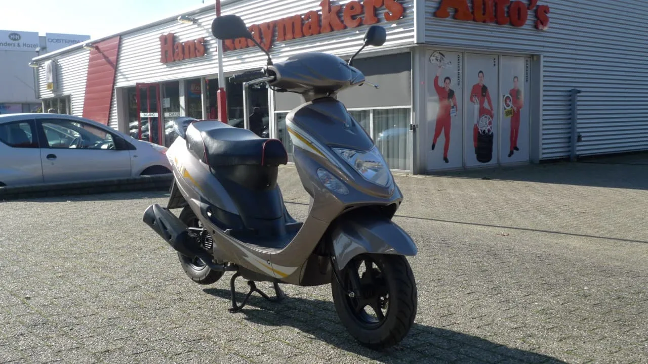 Senzo Urban (2018) — foto 1