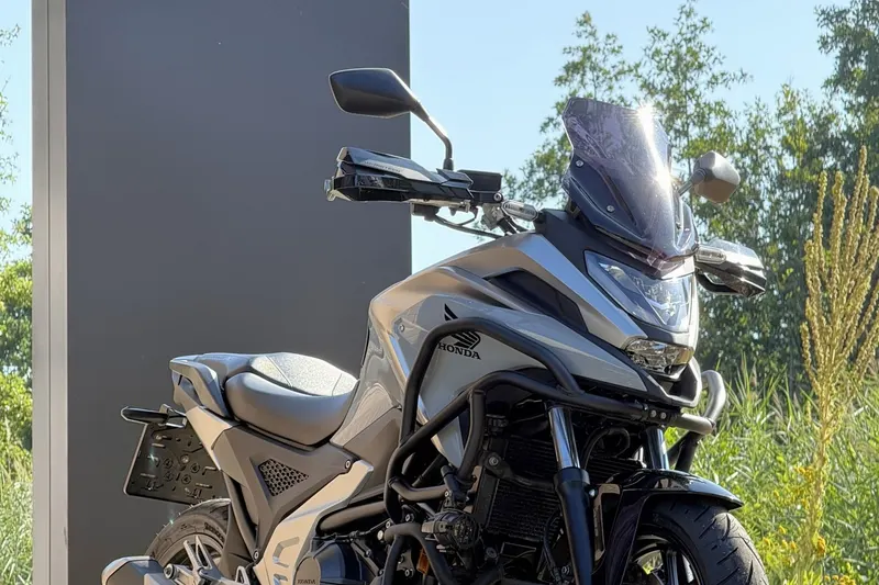 Honda NC750X (2023)