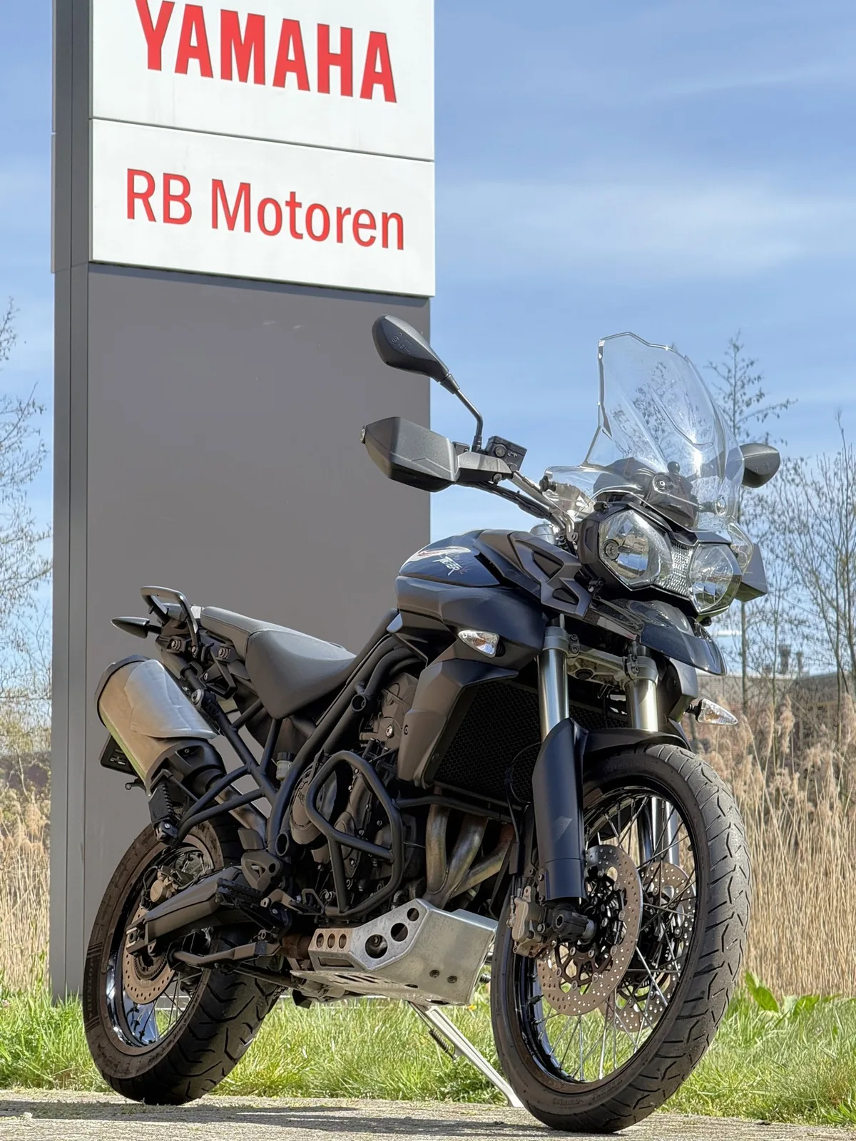 Triumph Tiger 800 (2013) — foto 1
