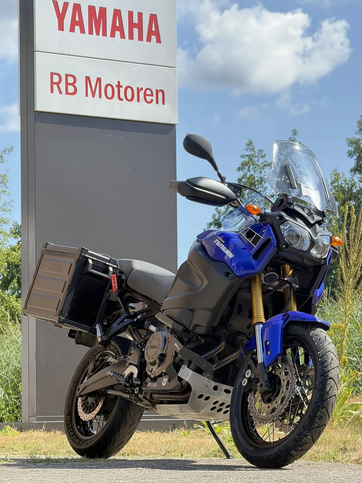Yamaha XT 1200 Z Super Tenere (2014) — foto 1