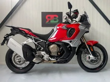 MV AGUSTA ENDURO VELOCE (2026) — foto 1