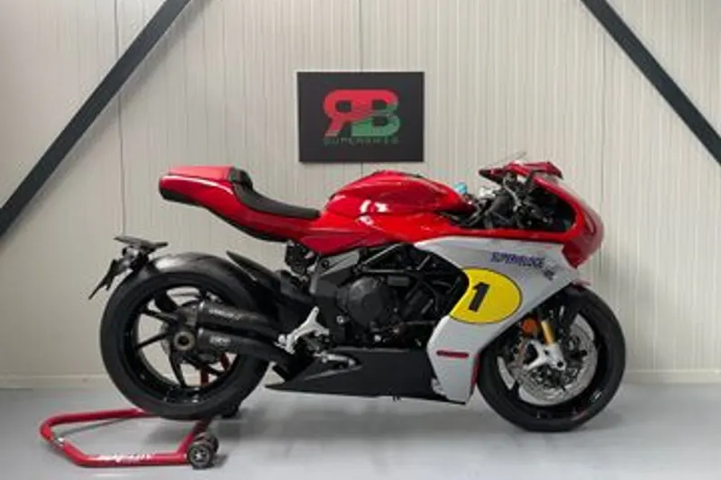 MV AGUSTA SUPERVELOCE 800 (2026)