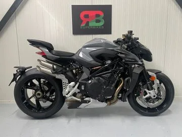 MV Agusta Brutale 1000RS (2025) — foto 1