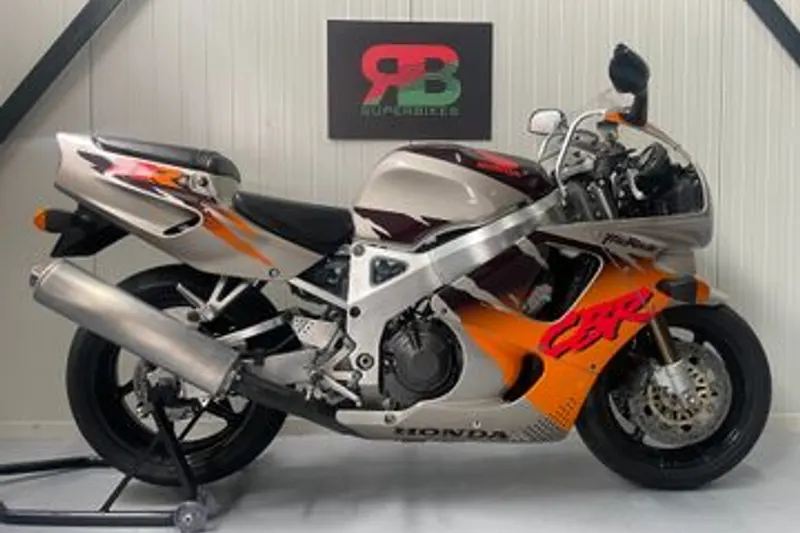 Honda CBR 900 RR Fireblade (1994)