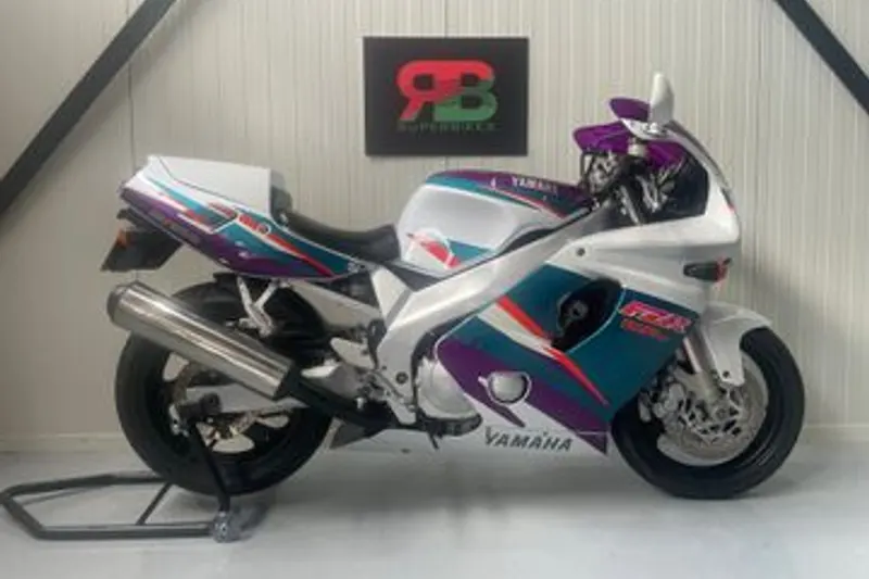 Yamaha FZR 600 R (1995)