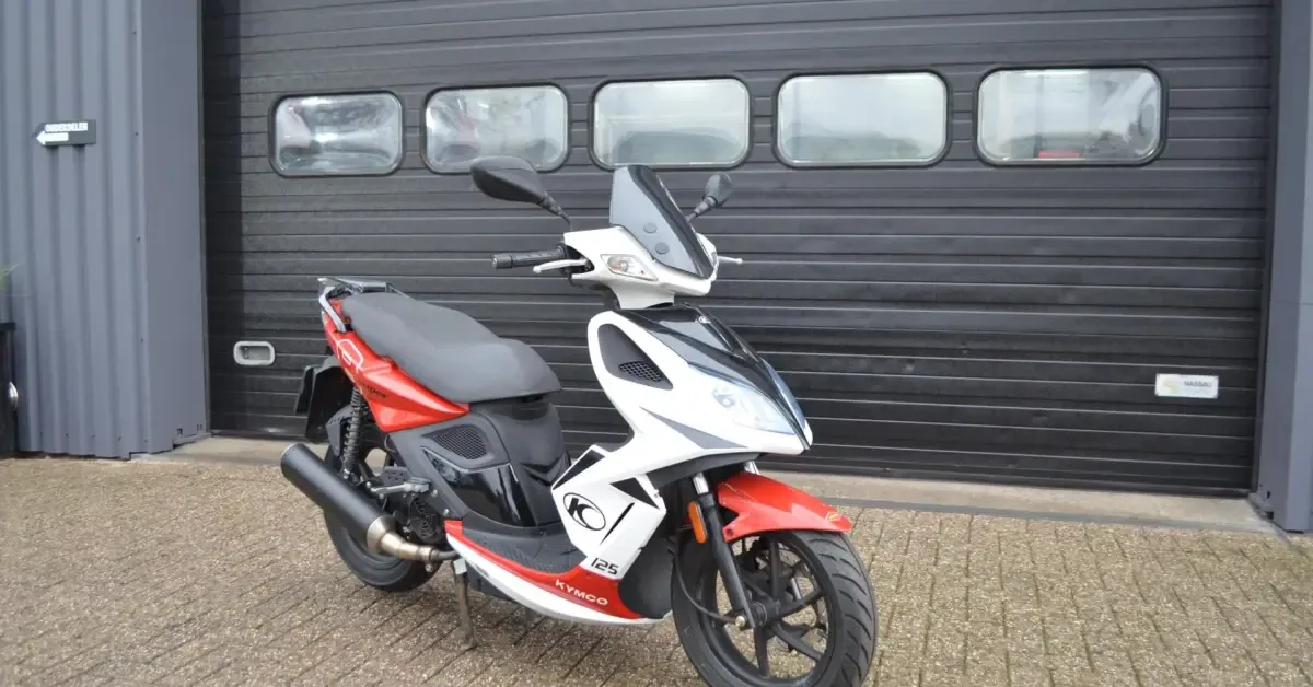 Kymco Super8 125 -7B-01 (2012) — foto 1