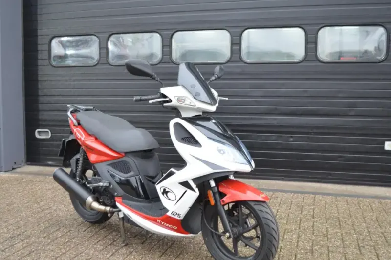 Kymco Super 8 125 (2012)
