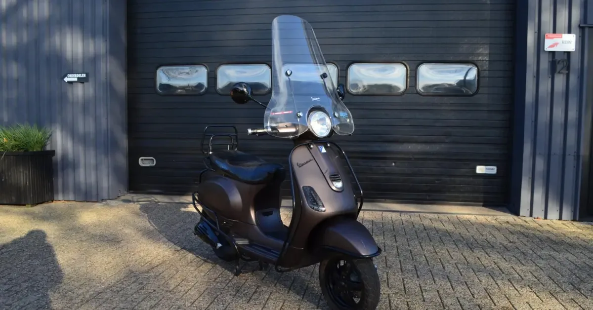 Vespa Bromscooter S 50 (2012) — foto 1