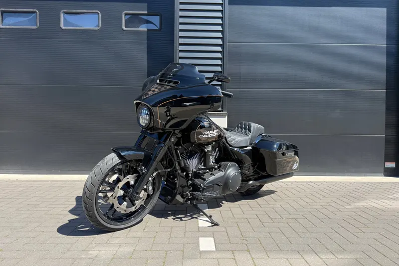 Harley-Davidson Tour 103 FLHXS Street Glide Special 124CI S&S TRASK TURBO (2016)