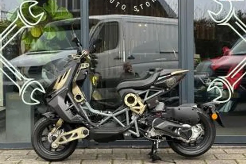 Italjet - Scooter Dragster 200 *FirstEditionLimited 308/499* (2021)