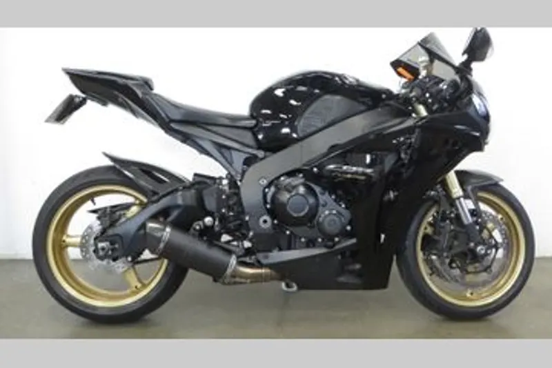 Honda CBR 1000 RR Fireblade (2010)