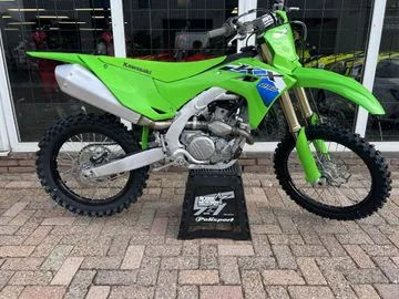 Kawasaki KX 250 (2026) — foto 1