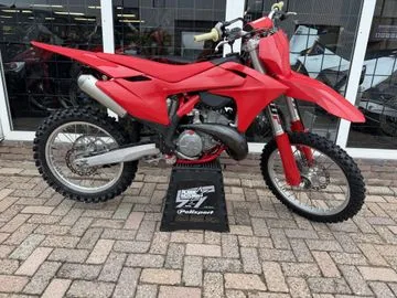GasGas MC 300 (2025) — foto 1