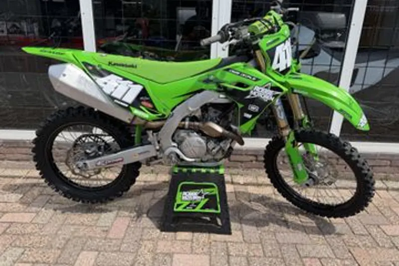 Kawasaki KX 250 (2025)