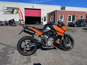 KTM Mega Nette 990 Super Duke (2011) — foto 1