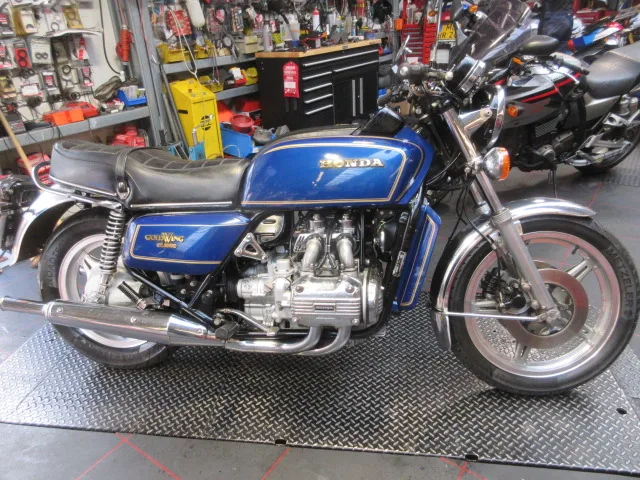 Honda GL 1000 Goldwing (1978) — foto 1