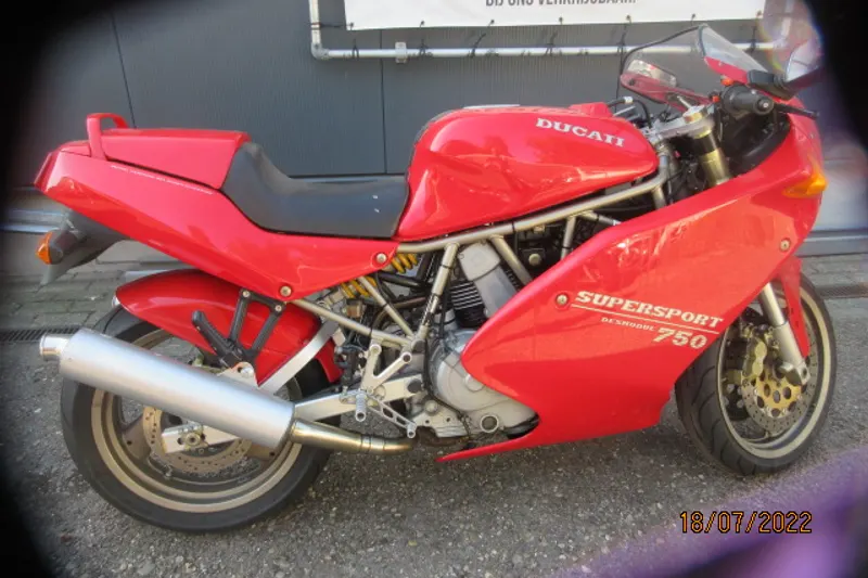 Ducati 750cc Supersport (1994)