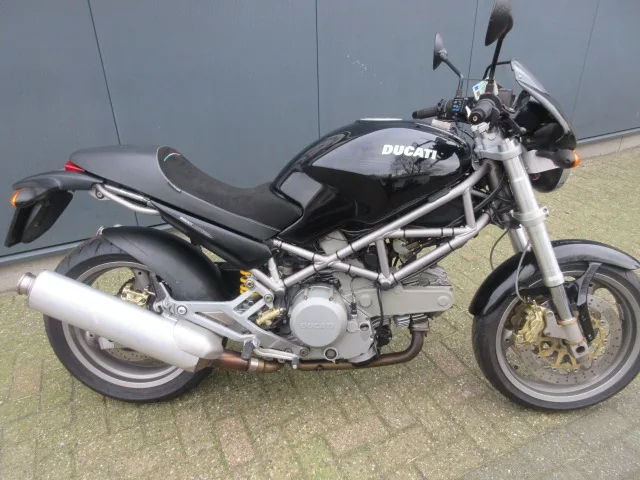 Ducati M 620 i.e (2003) — foto 1