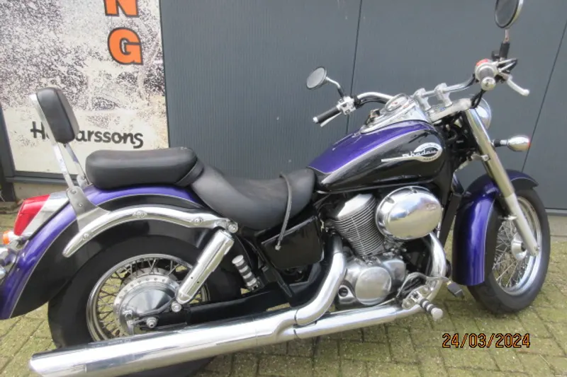 Honda VT 750C2 Shadow (1998)